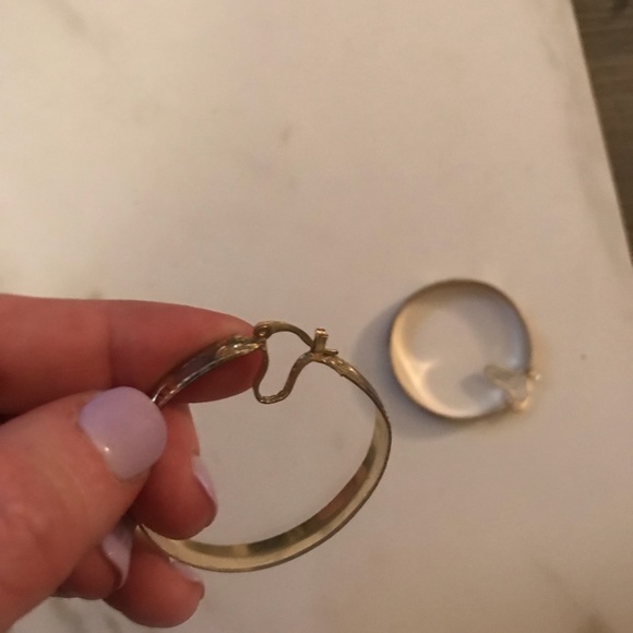 Silver Hoop earrings - Picture 2 of 3